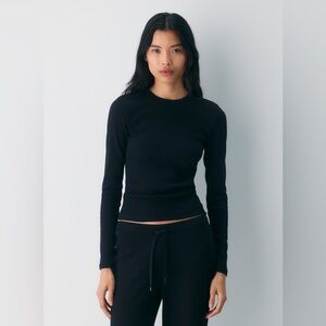 Aritzia HomeStretch Rib Crew Longsleeve